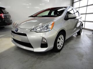 2012 Toyota Prius c VERY WELL MAINTAIN,ALL SERVICE RECORDS,NO RUST - Photo #3