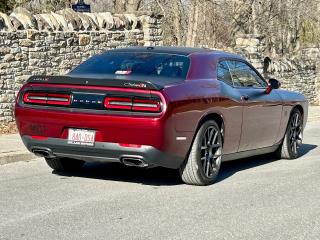 2017 Dodge Challenger 2dr Coupe R/T Blacktop with T/A Package - Photo #11