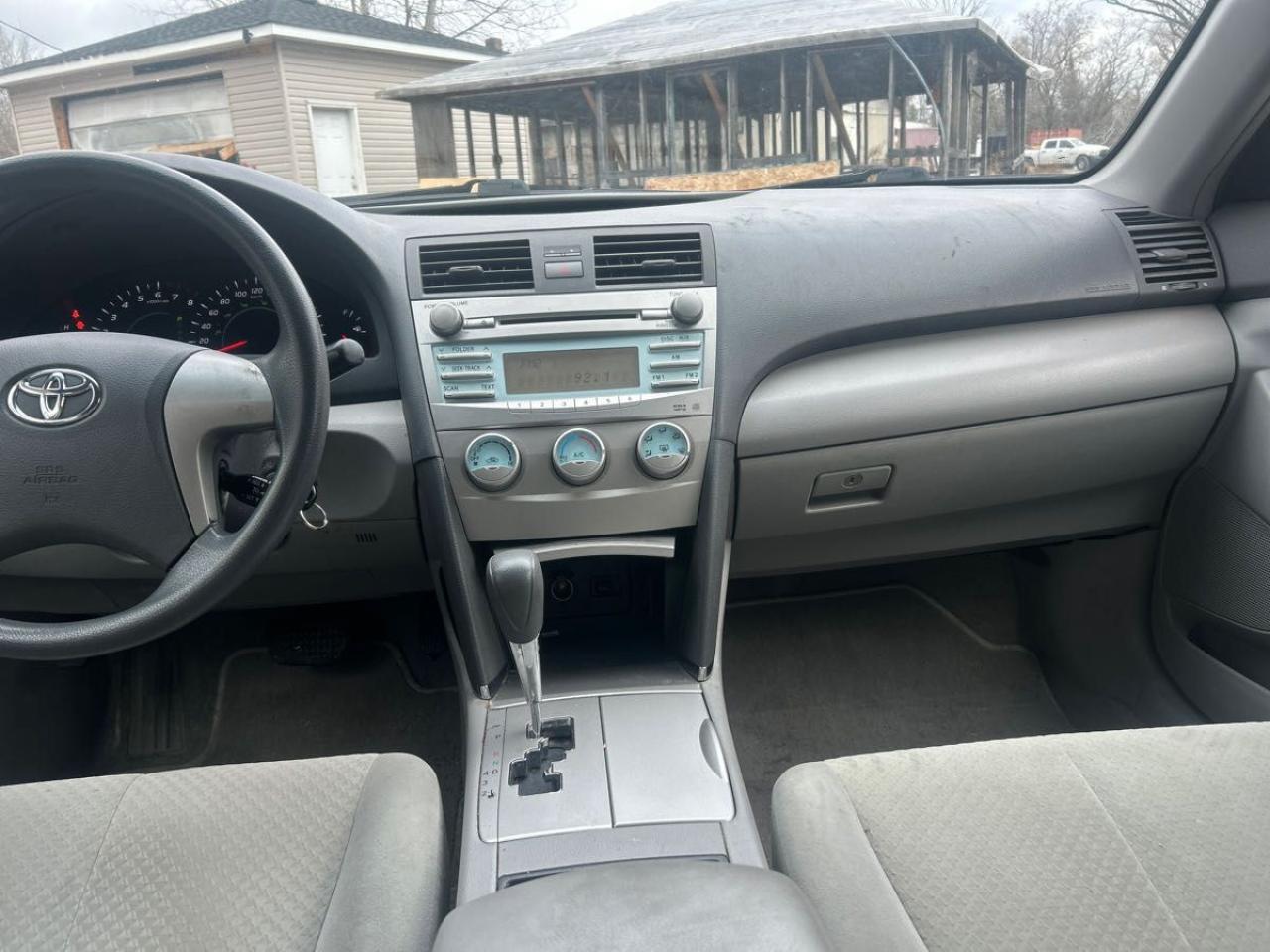 2007 Toyota Camry LE - Photo #9