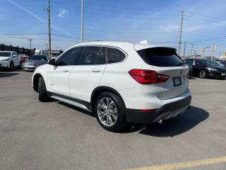 2016 BMW X1 AWD NAVIGATION HEADSUP DISPLAY PANORAMIC  CAMERA - Photo #10