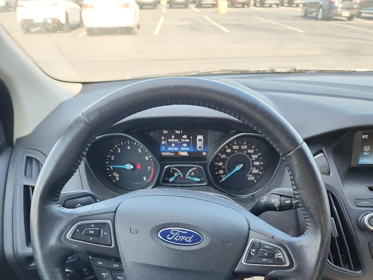 2016 Ford Focus SE - Photo #8