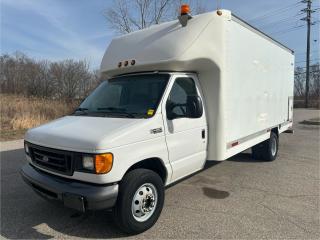 Used 2005 Ford E450 service truck for sale in Brantford, ON