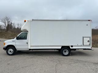 2005 Ford E450 service truck - Photo #2