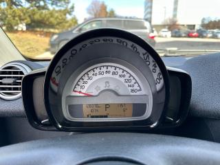 2014 Smart fortwo 2dr Cpe Pure - Photo #12