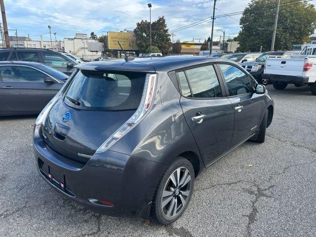 2013 Nissan Leaf SL - Photo #8