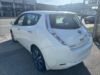 2015 Nissan Leaf SV - Photo #6