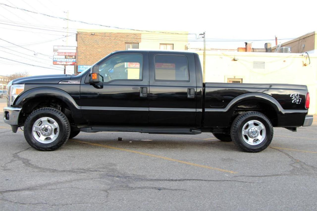 2016 Ford F-250 Super Duty 4WD CREW CAB - Photo #4