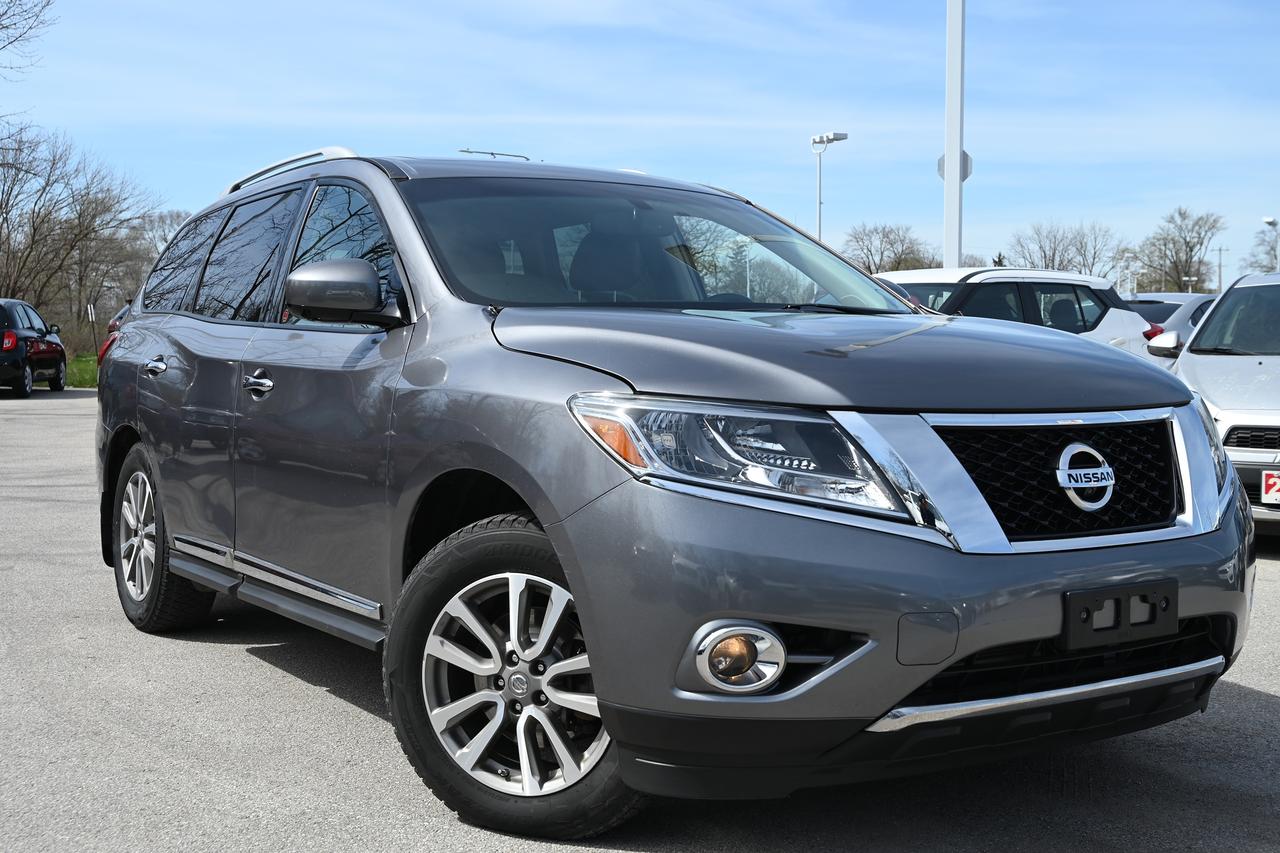 2016 Nissan Pathfinder SL Photo3