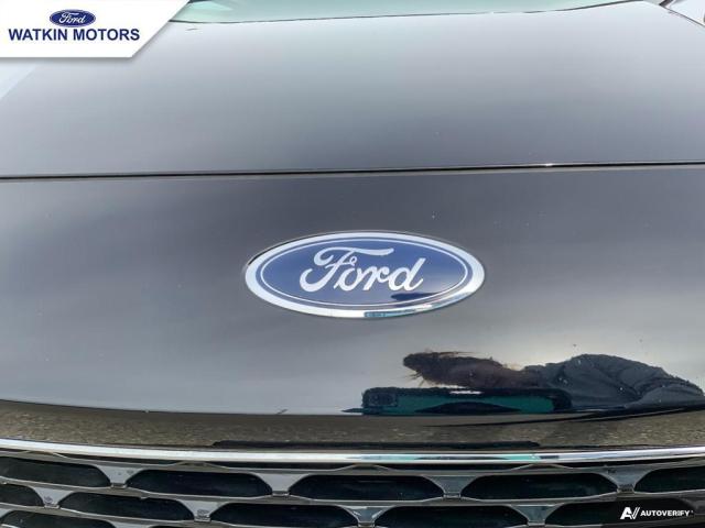 2021 Ford Escape SEL Hybrid AWD Photo11