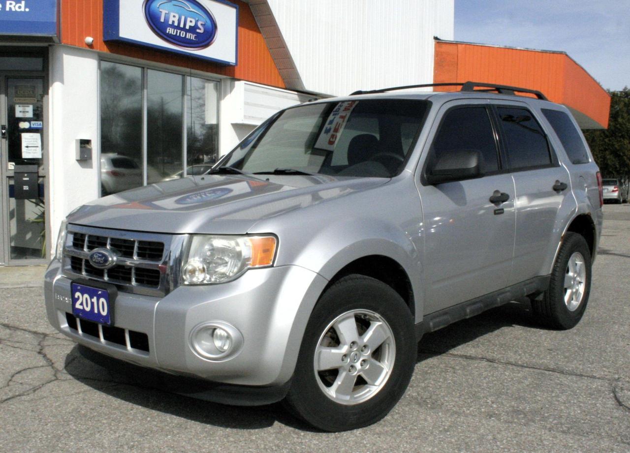 2010 Ford Escape FWD V6 AUTO XLT/ SELLING AS IS! - Photo #11