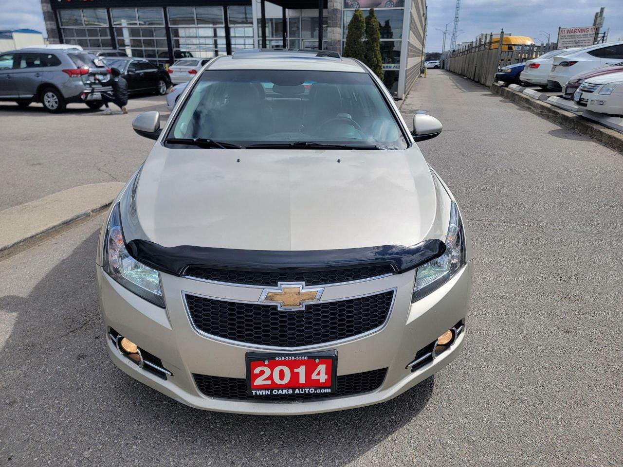 2014 Chevrolet Cruze 2LT - Photo #2