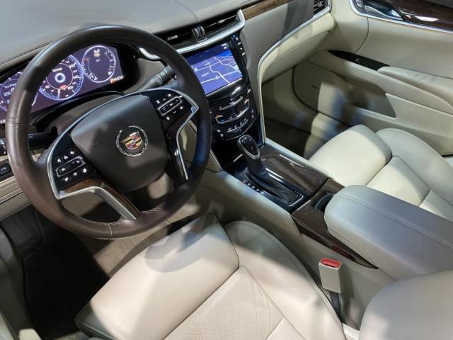 2013 Cadillac XTS Premium Luxury Photo14