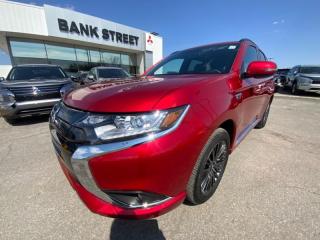 Used 2022 Mitsubishi Outlander Phev Black Edition S-AWC for sale in Gloucester, ON