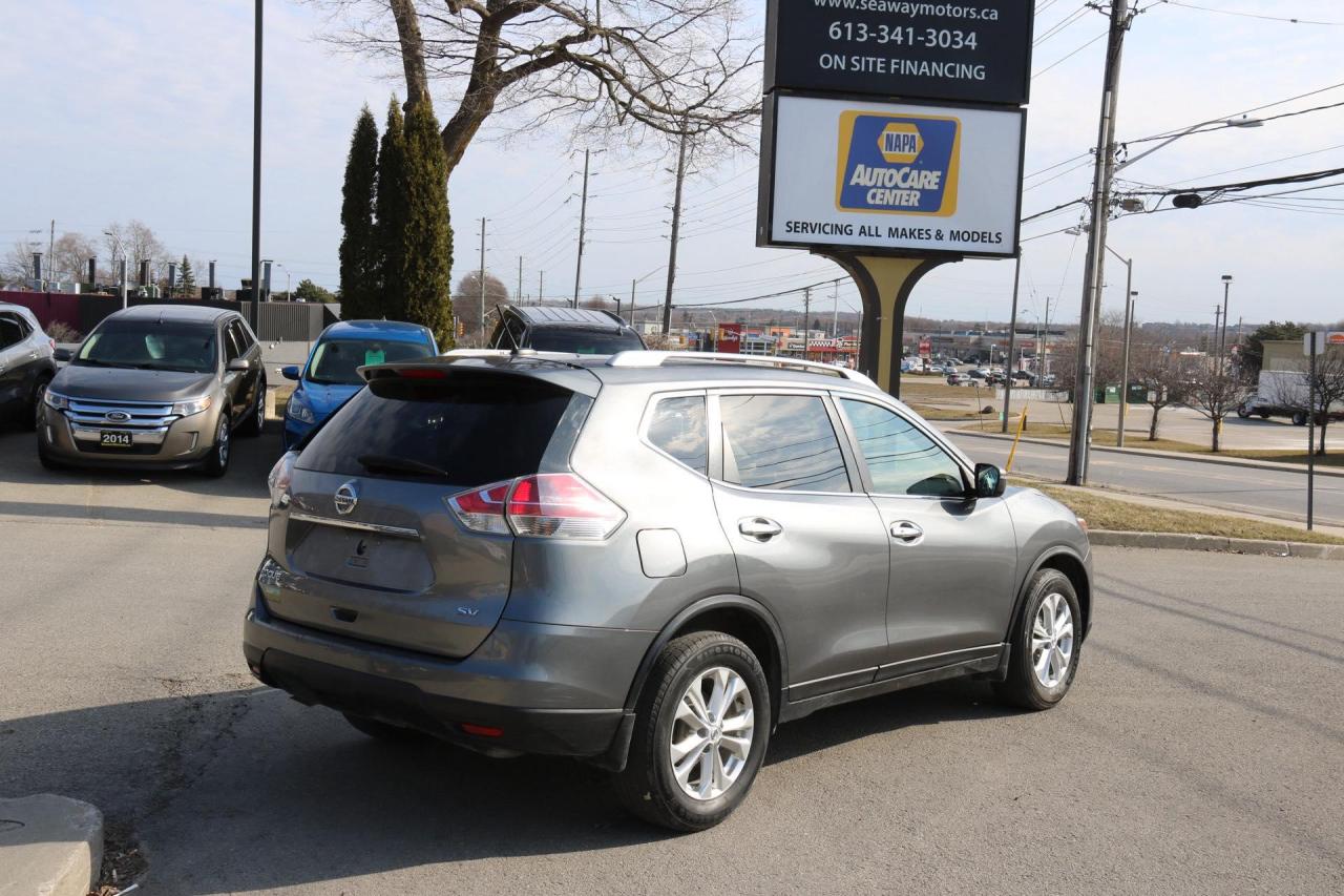 2016 Nissan Rogue SV 2WD - Photo #7