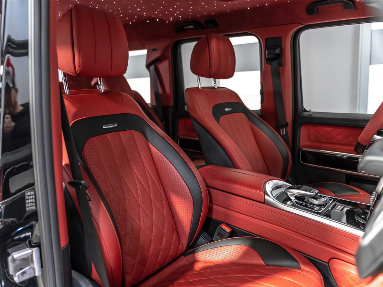 2020 Mercedes-Benz G63 AMG BRABUS 700|BRABUS CARBON|STARTLIGHT HEADLINER|BRABUS MONOBLOCK Photo