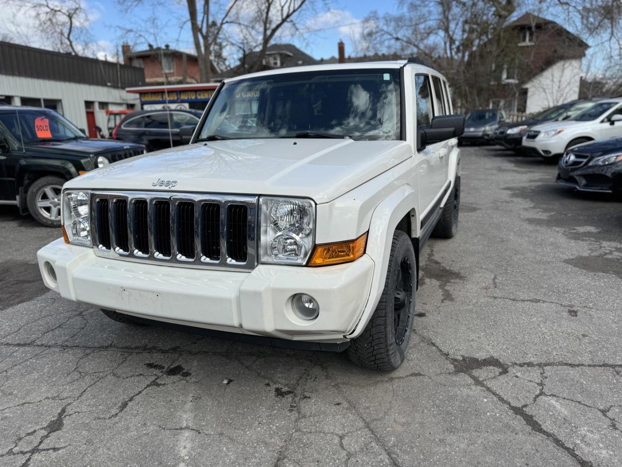 2007 Jeep Commander Sport 4WD - Photo #1