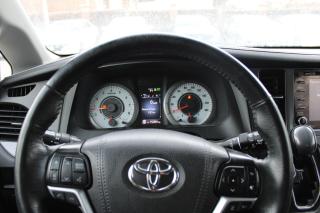 2020 Toyota Sienna SE 7-Passenger AWD - Photo #9