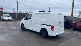 2014 Nissan NV200 REEFER*REFRIDGERATION*FREEZER**CERTIFIED - Photo #3