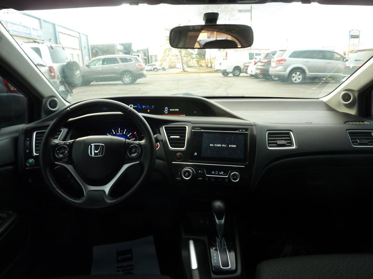 2015 Honda Civic SE 4WD - Photo #11
