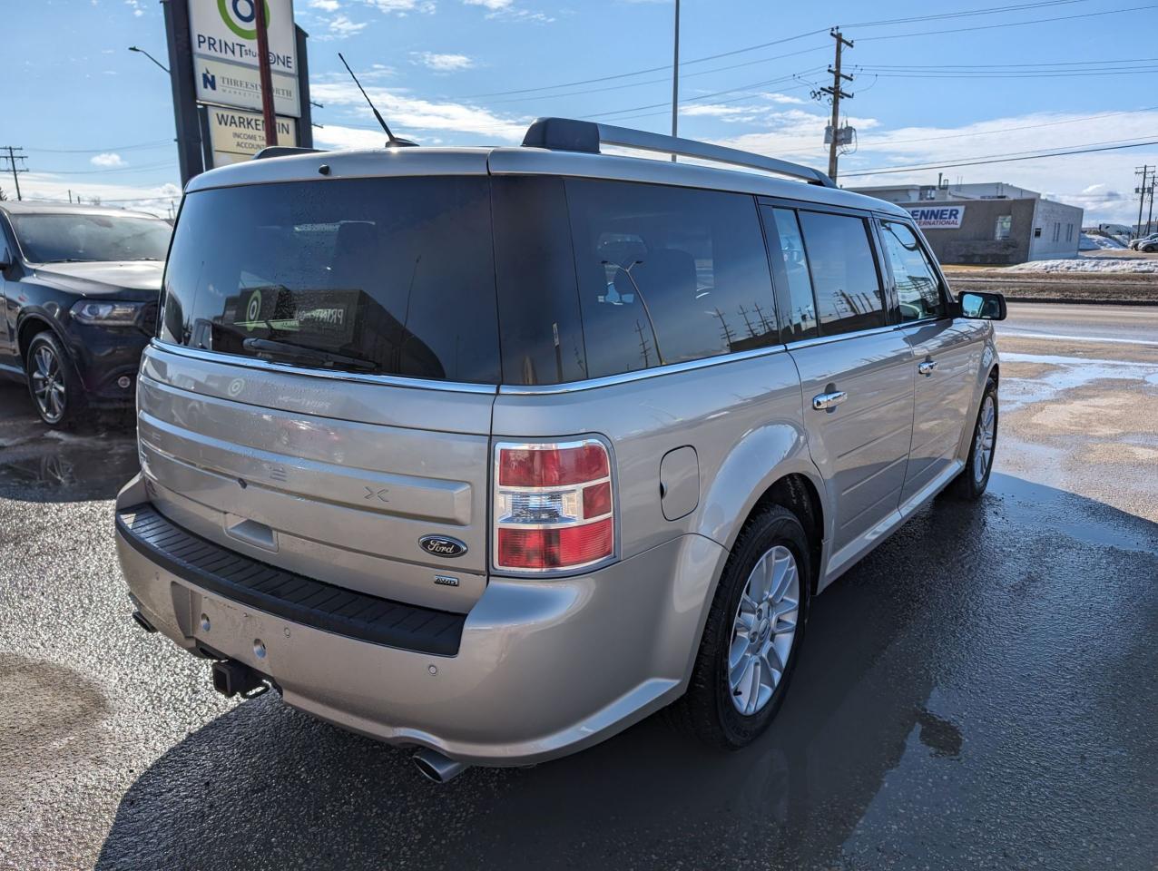 2018 Ford Flex SEL - Photo #4