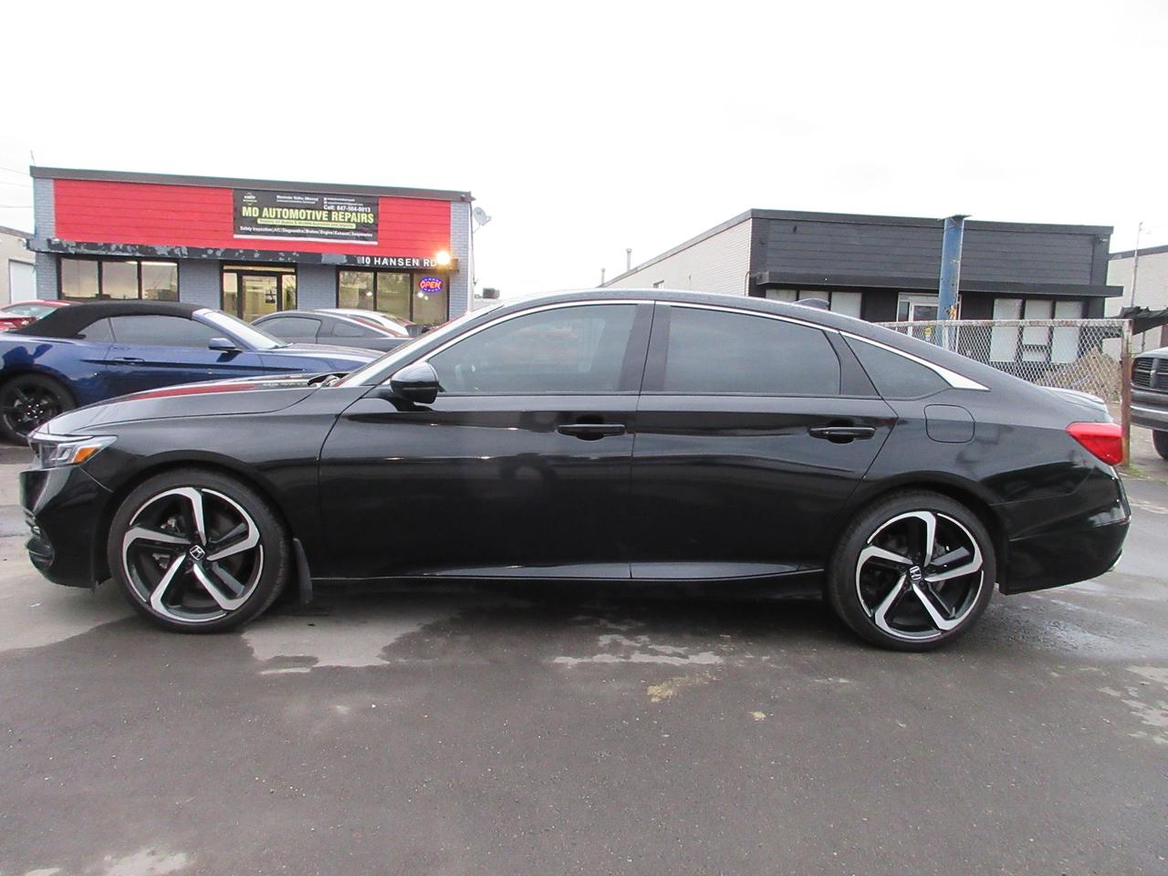 2018 Honda Accord Sport Photo