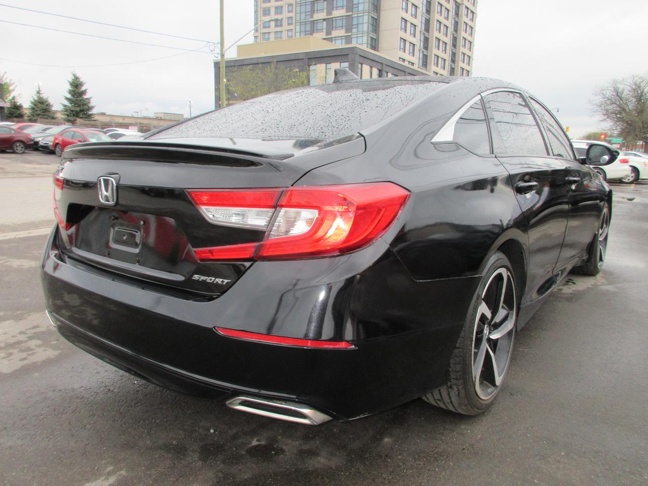 2018 Honda Accord Sport Photo
