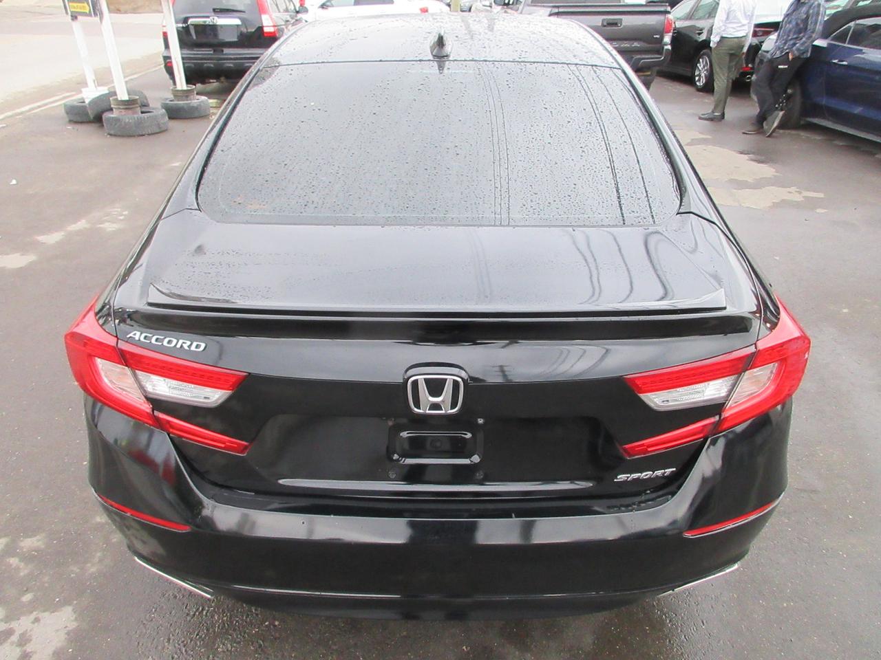 2018 Honda Accord Sport Photo