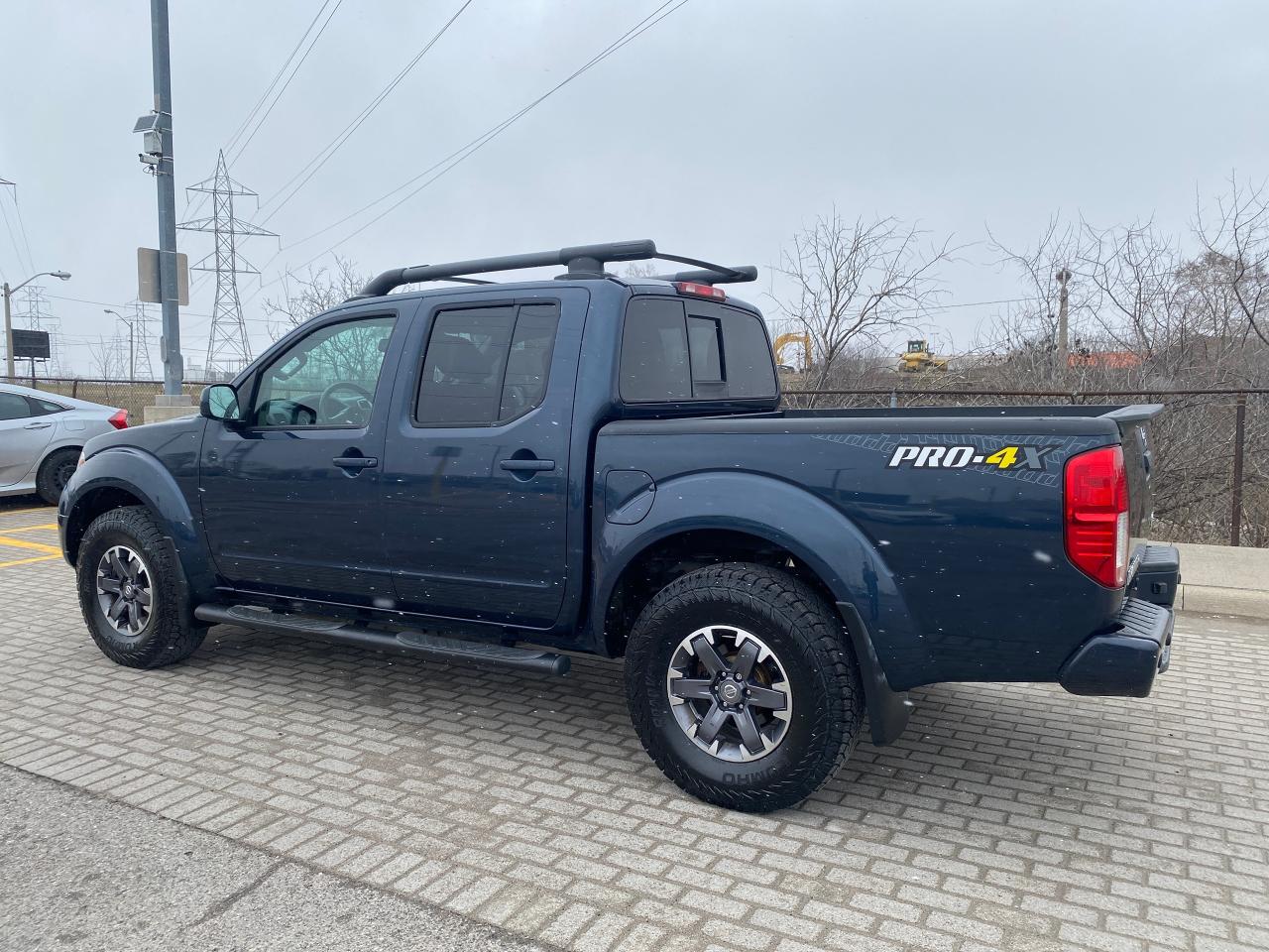 2016 Nissan Frontier PRO-4X , HTD SEATS, CREW CAB, ROCKFORD SOUND!! - Photo #5