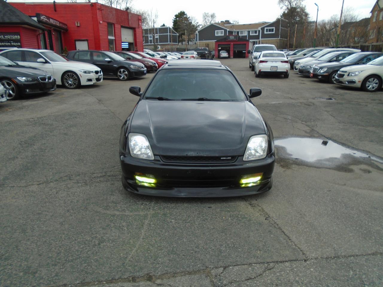 2001 Honda Prelude SE/ SUPER CLEAN / WELL MAINTAINED / LEATHER / ROOF - Photo #2