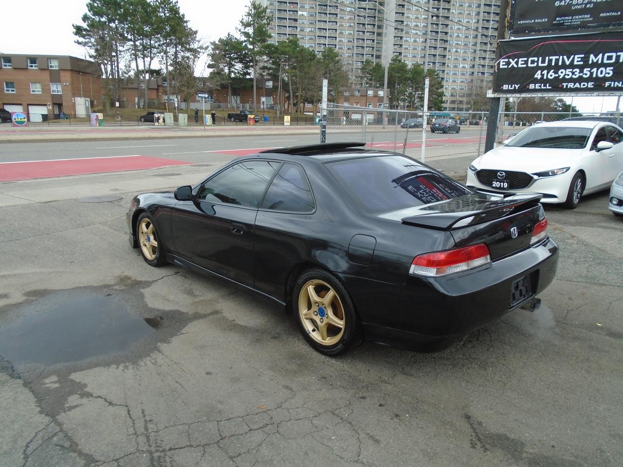 2001 Honda Prelude SE/ SUPER CLEAN / WELL MAINTAINED / LEATHER / ROOF - Photo #7