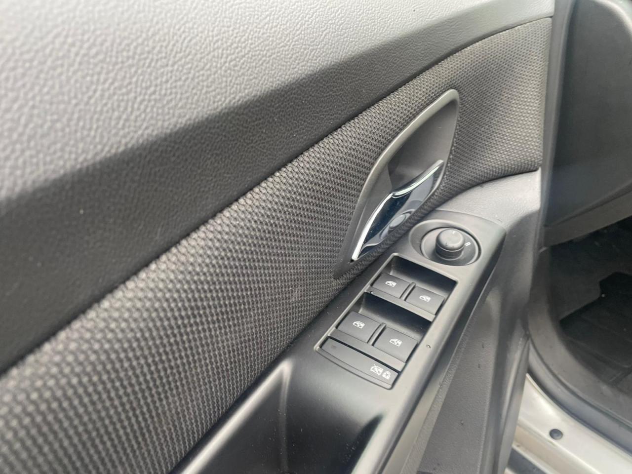 2014 Chevrolet Cruze 4dr Sdn 1LT NO ACCIDENT CAMERA BLUETOOTH SAFETY - Photo #21