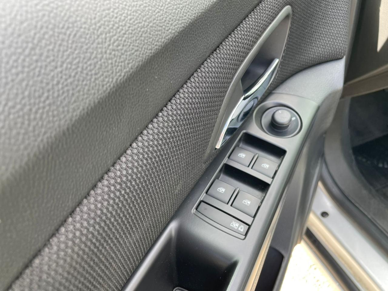 2014 Chevrolet Cruze 4dr Sdn 1LT NO ACCIDENT CAMERA BLUETOOTH SAFETY - Photo #24