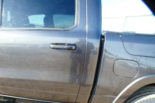 2022 Dodge Ram 1500 Laramie 4x4 Crew Cab 5'7" Box H&C L.wrap, NAV, BUC - Photo #23