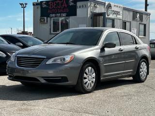 Used 2013 Chrysler 200 4dr Sdn LX for sale in Kitchener, ON