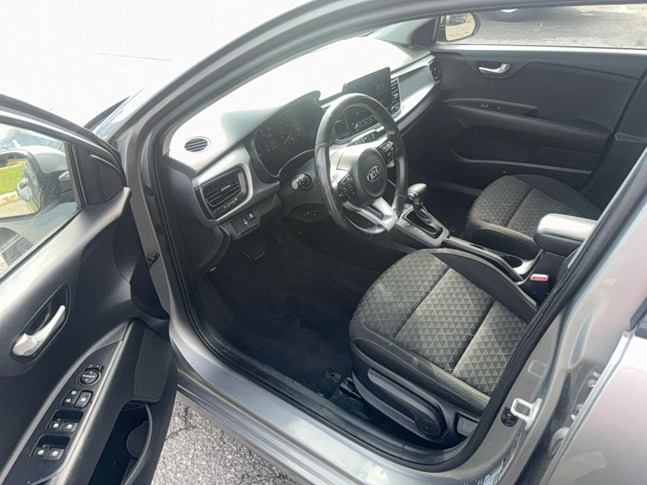 2021 Kia Rio 5-Door LX+