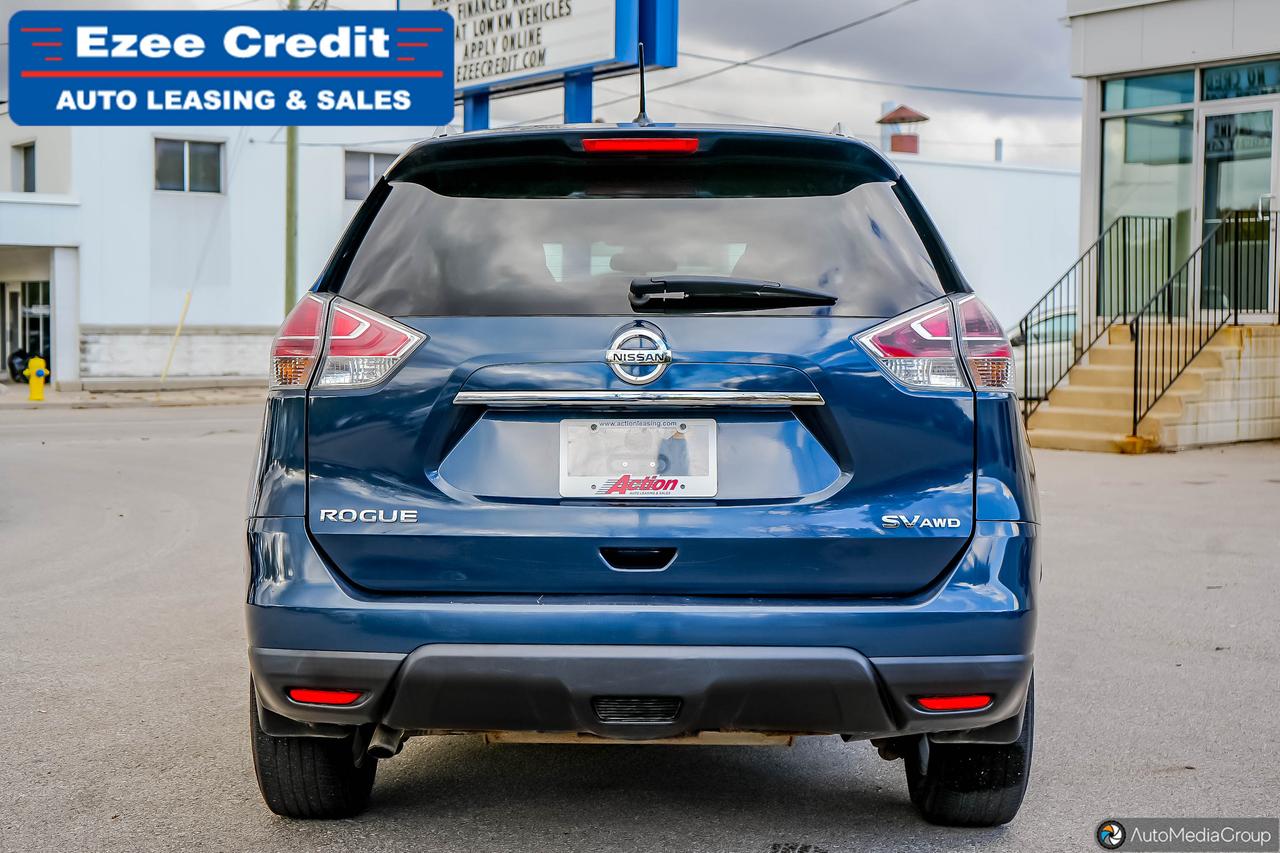 2016 Nissan Rogue SV Photo