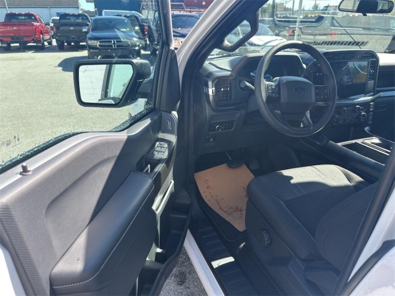 2024 Ford F-150 STX Photo5