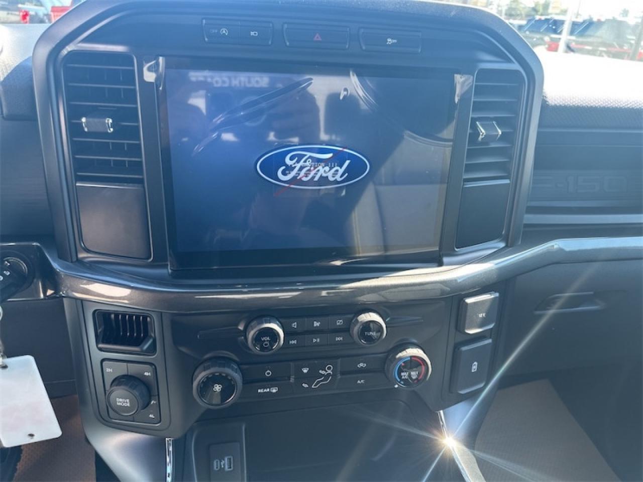 2024 Ford F-150 STX Photo5