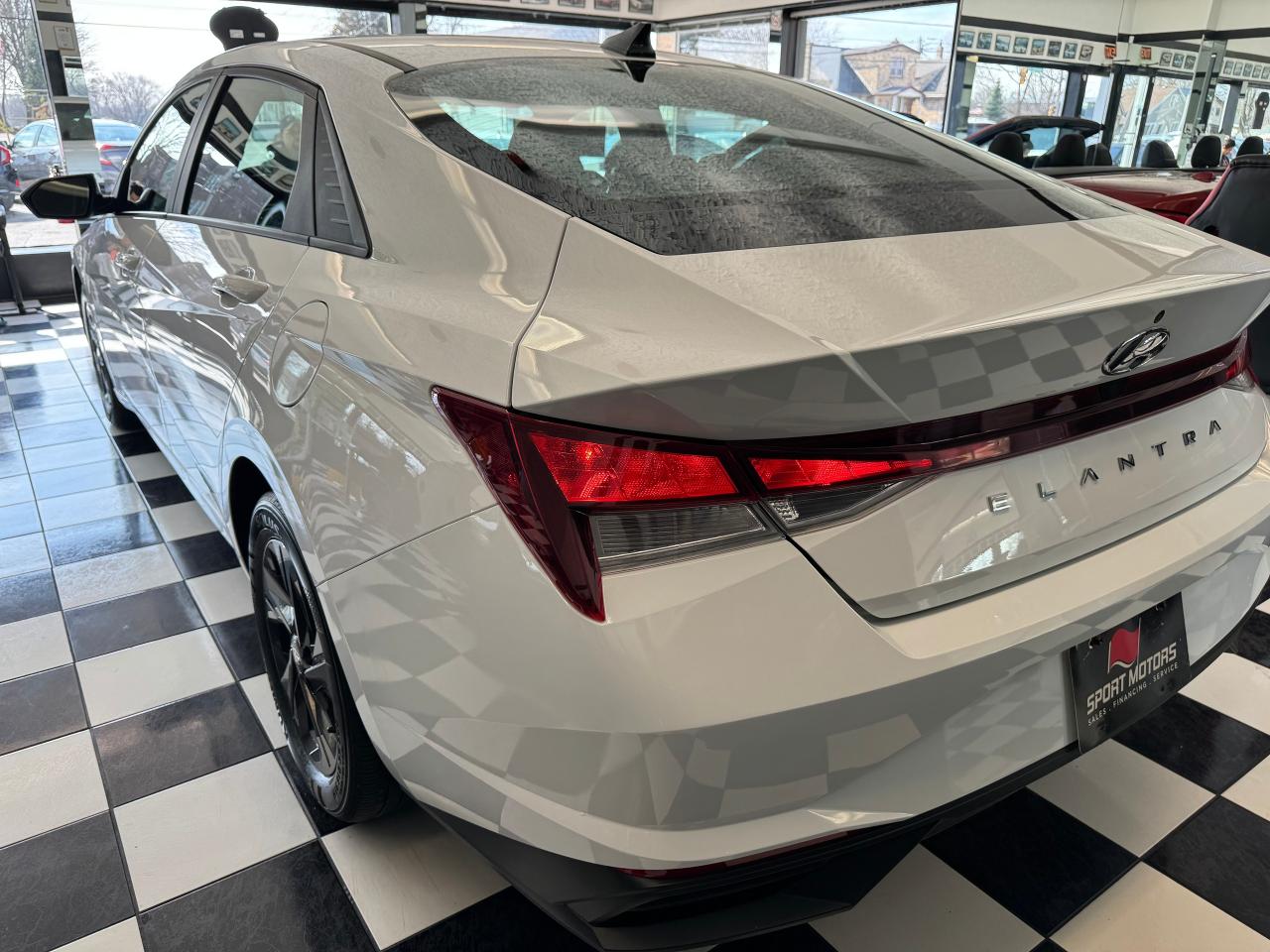 2021 Hyundai Elantra Preferred+Lane Keep+Remote Start+CLEAN CARFAX Photo101