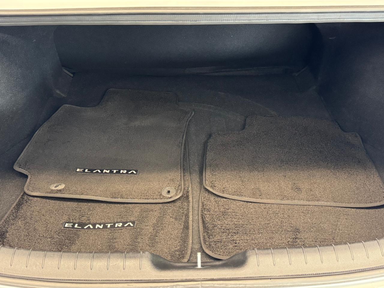 2021 Hyundai Elantra Preferred+Lane Keep+Remote Start+CLEAN CARFAX - Photo #25
