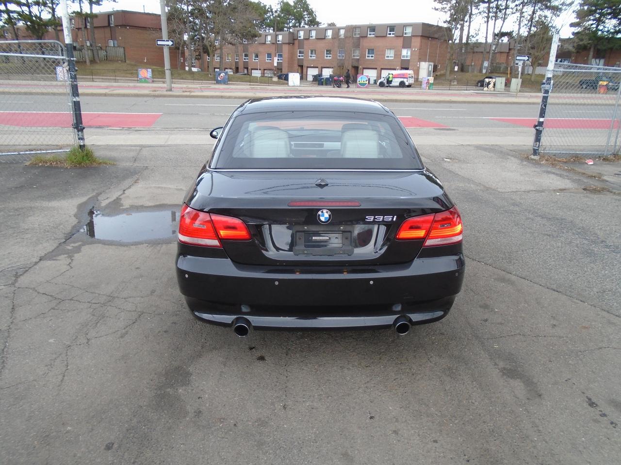 2007 BMW 3 Series 335i/ 6SPD / HARDTOP / TWIN TURBO/ LOW KM/ MINT/ - Photo #6