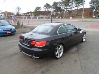 2007 BMW 3 Series 335i/ 6SPD / HARDTOP / TWIN TURBO/ LOW KM/ MINT/ - Photo #5