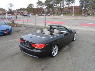 2007 BMW 3 Series 335i/ 6SPD / HARDTOP / TWIN TURBO/ LOW KM/ MINT/ - Photo #18