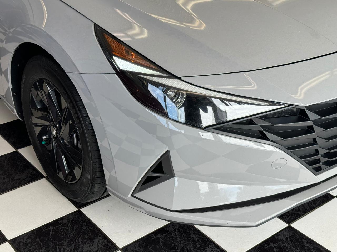 2022 Hyundai Elantra Preferred+Lane Keep+Remote Start+CLEAN CARFAX Photo95
