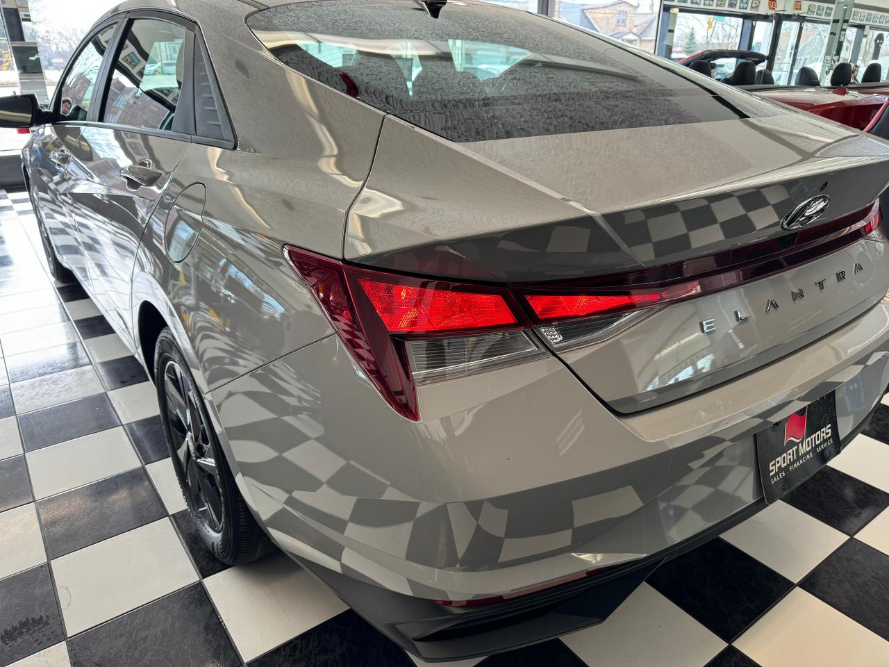 2022 Hyundai Elantra Preferred+Lane Keep+Remote Start+CLEAN CARFAX - Photo #36