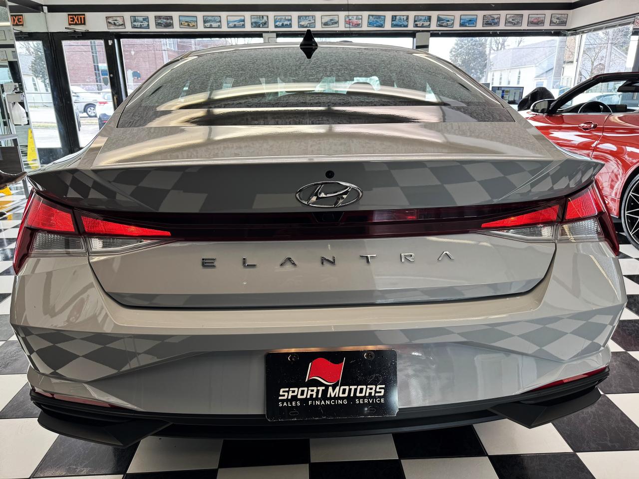 2022 Hyundai Elantra Preferred+Lane Keep+Remote Start+CLEAN CARFAX - Photo #3