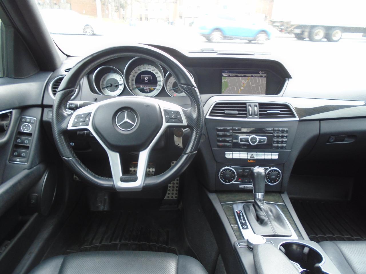 2014 Mercedes-Benz C-Class C 350/ PANO ROOF / LEATHER / NAVI / REAR CAM / AC - Photo #12