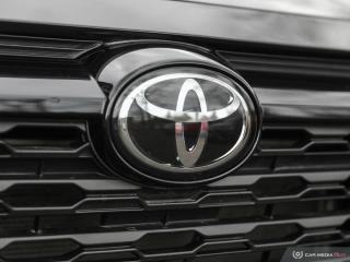 2020 Toyota RAV4 LE - Photo #8