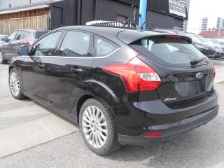 2012 Ford Focus Titanium - Photo #3