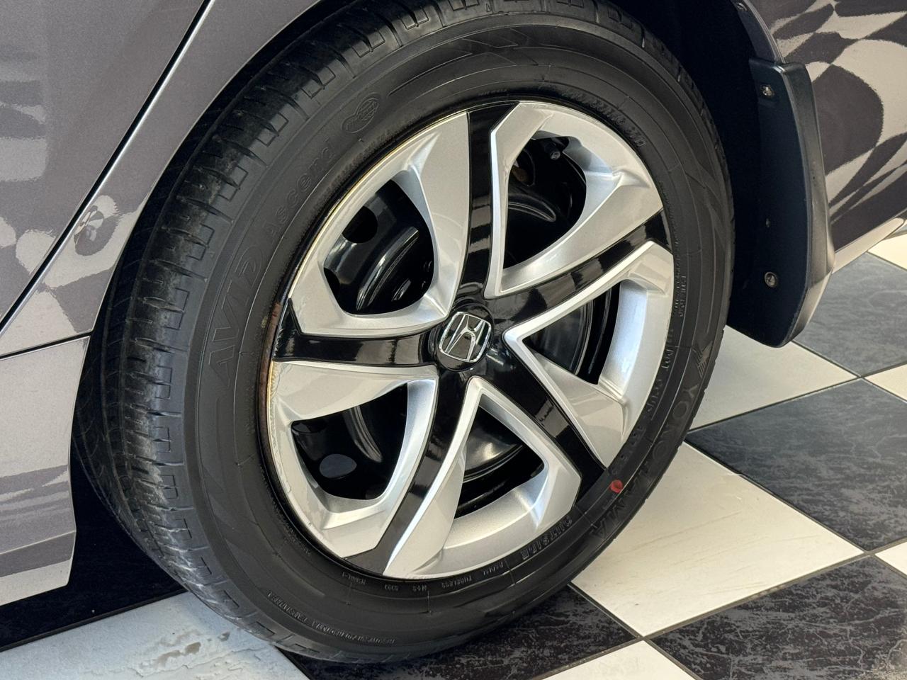 2018 Honda Civic LX+Camera+ApplePlay+Heated Seats+CLEAN CARFAX Photo54
